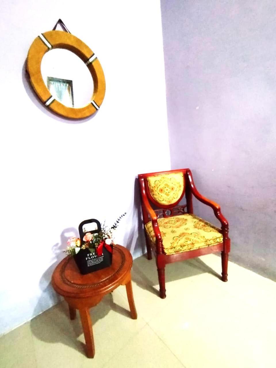 Kurnia Homestay テルナテ エクステリア 写真